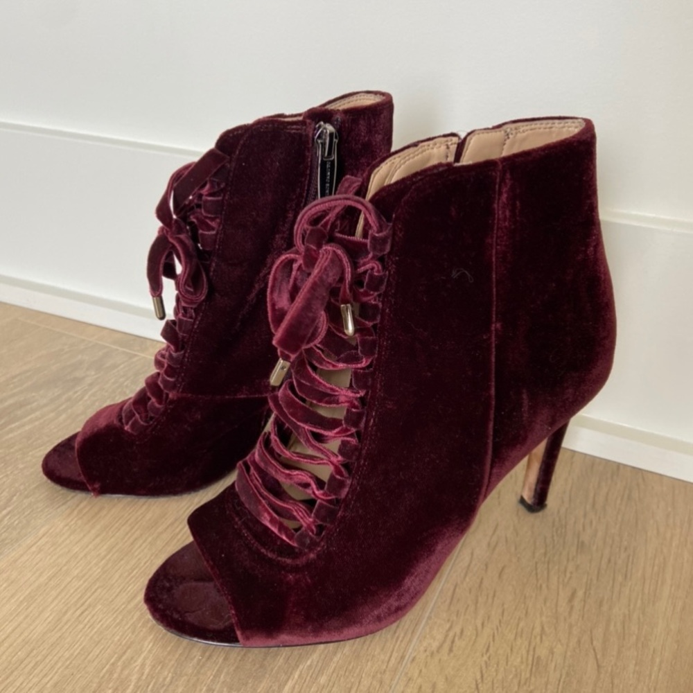 Vince Camuto Heels